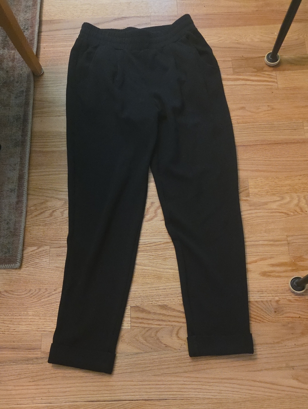 Womens Varley Black Roll Hem Tapered P- Comfortable Everyday Wear M